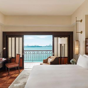 Overwater Classic Zimmer mit Kingsize-Bett
